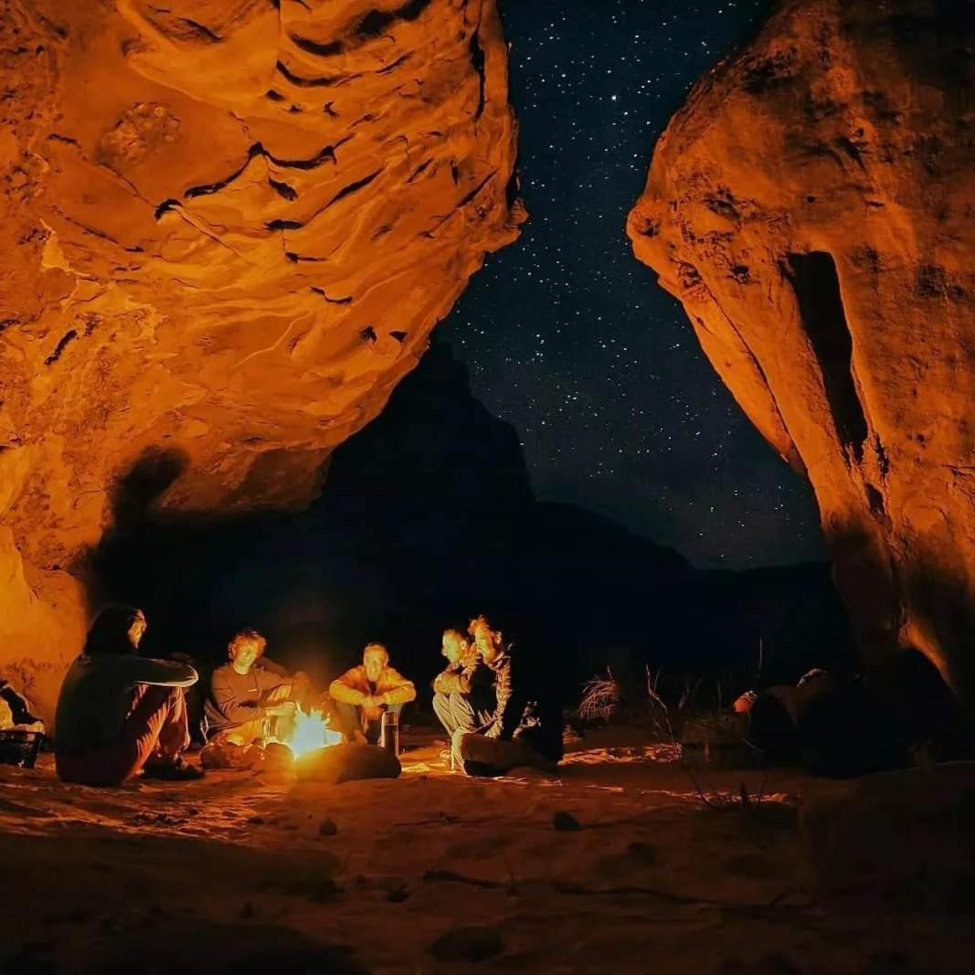 Wadi Rum Bedouin Heart Camp Exterior photo
